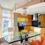 Ogrodowa By Renters Daire