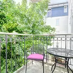 Ogrodowa By Renters Daire *