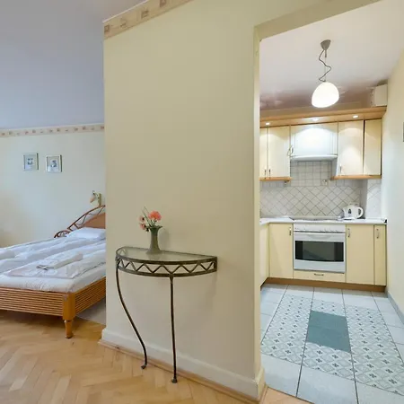 Ogrodowa By Renters Daire *