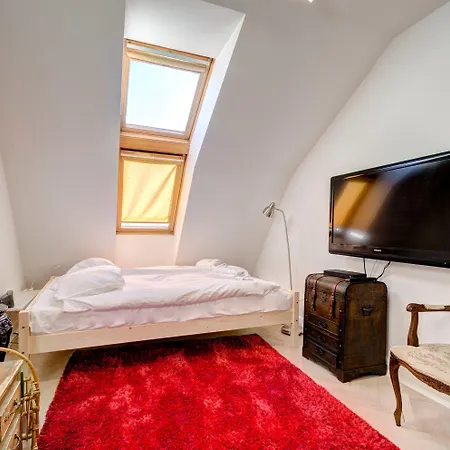 Dom & House - Ogrodowa דירה