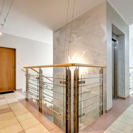 Appartamento Ogrodowa By Renters