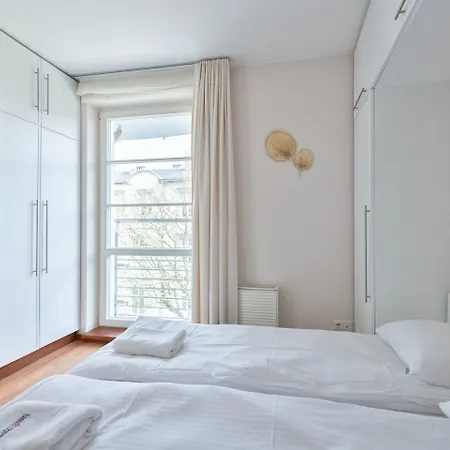 Dom & House - Ogrodowa Apartment