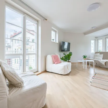 Ogrodowa By Renters